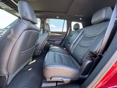 Certified 2024 Cadillac XT6 Premium Luxury w/ Platinum Package image 35