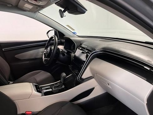 Used 2024 Hyundai Tucson SEL FWD image 11