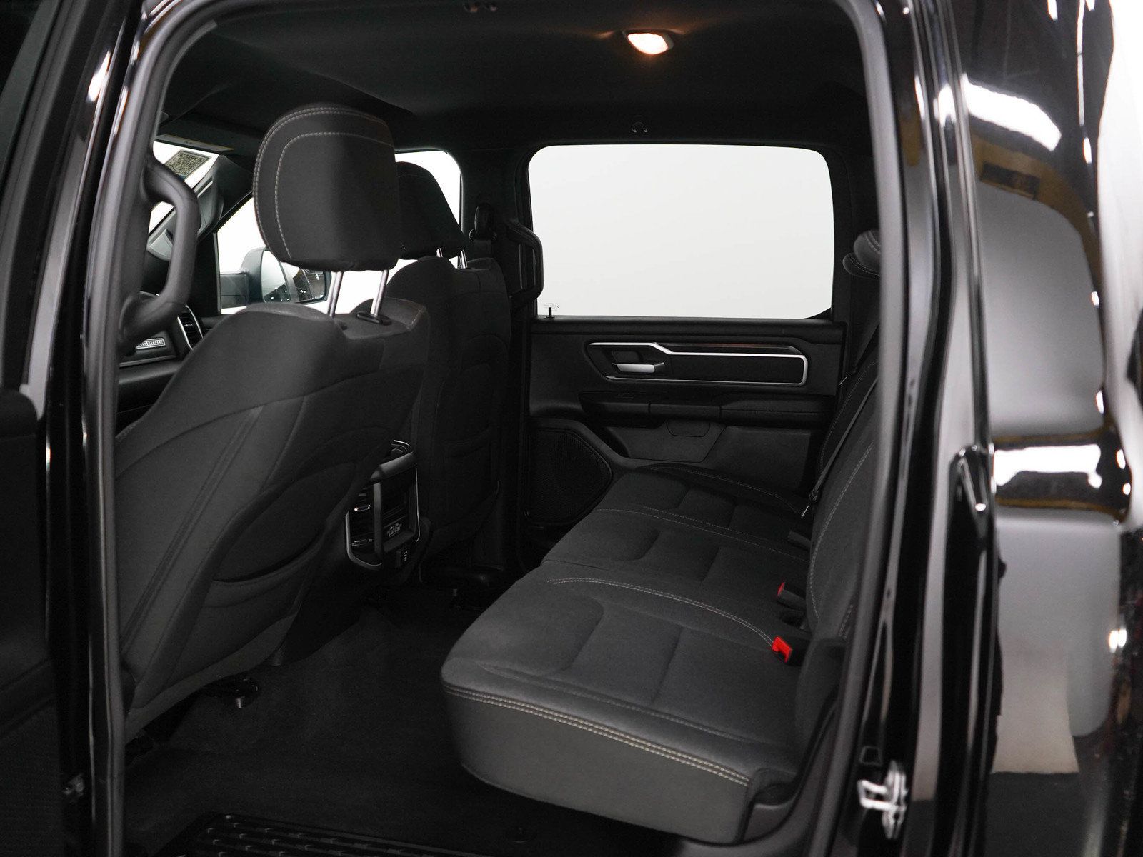 Used 2021 RAM 1500 Big Horn AWD/4WD image 19