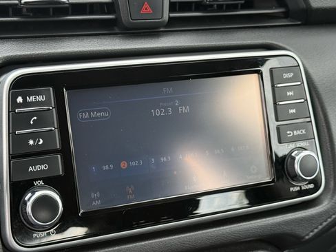 Used 2025 Nissan Versa S w/ Trunk Package FWD image 20