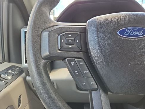 Used 2021 Ford F250 XLT w/ XLT Premium Package AWD/4WD image 20