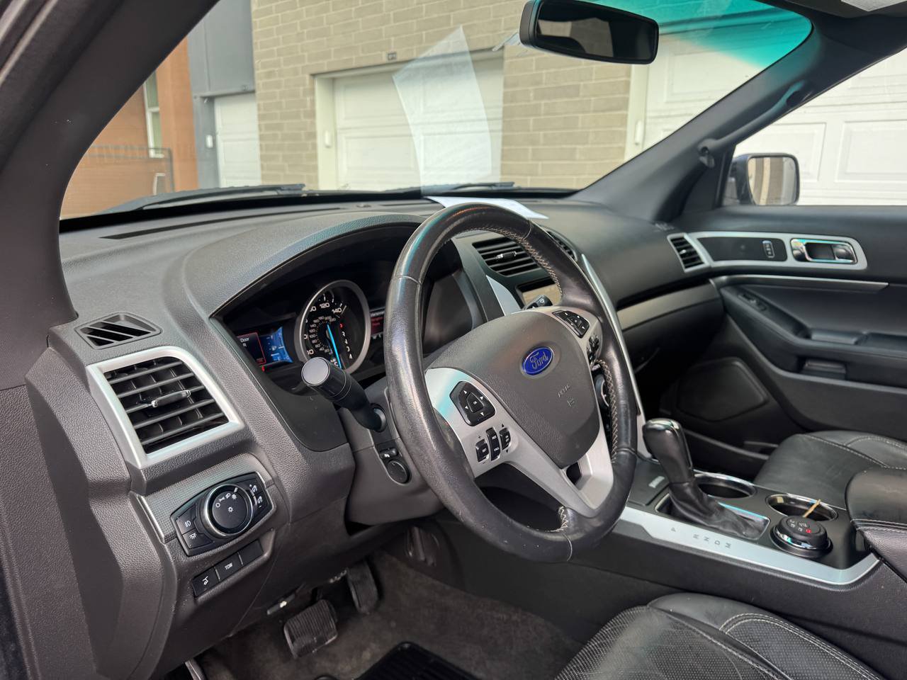Used 2014 Ford Explorer Sport w/ Equipment Group 401A AWD/4WD image 15