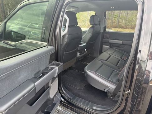 Used 2023 Ford F150 Lariat image 7