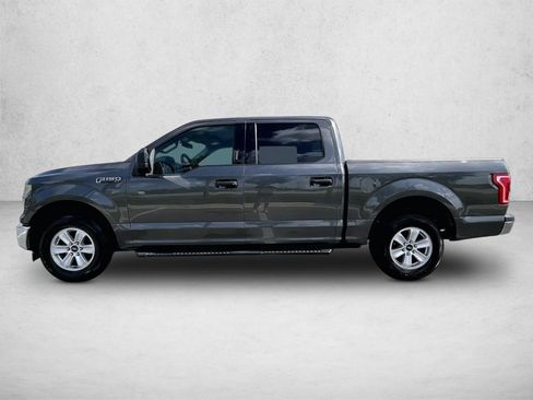 Used 2017 Ford F150 XLT RWD image 6