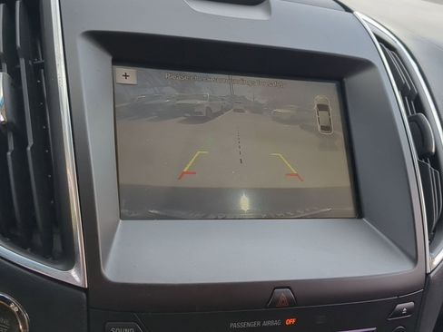 Used 2018 Ford Edge Titanium w/ Equipment Group 301A image 17