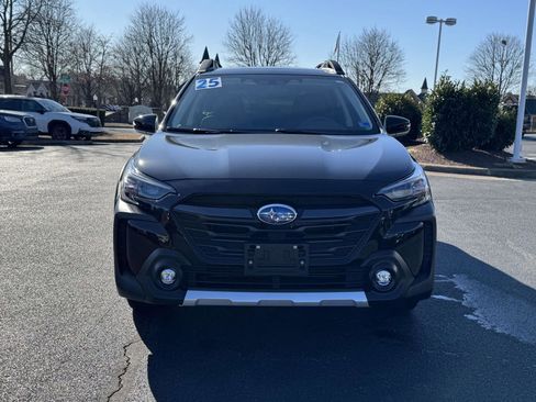 Certified 2025 Subaru Outback Limited image 6