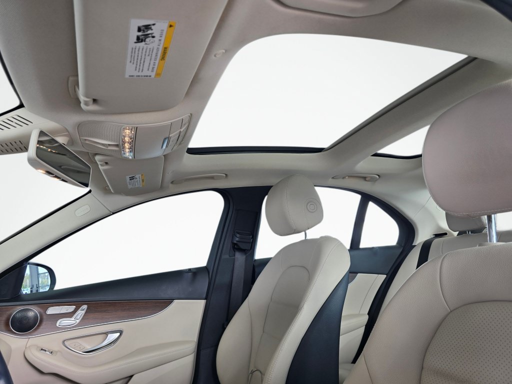 Used 2020 Mercedes-Benz C 300 4MATIC Sedan image 20