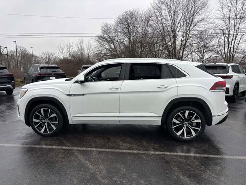 New 2026 Volkswagen Atlas Cross Sport SEL Premium R-Line AWD/4WD image 4