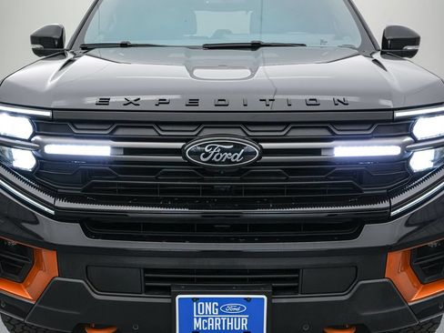 Certified 2025 Ford Expedition Tremor AWD/4WD image 13