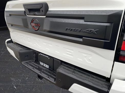 New 2026 Nissan Frontier PRO-4X w/ Pro-4x Convenience Package image 31