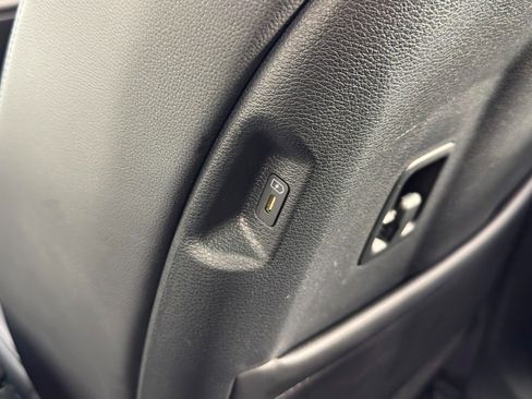 Used 2024 Kia Sportage SX Prestige image 31