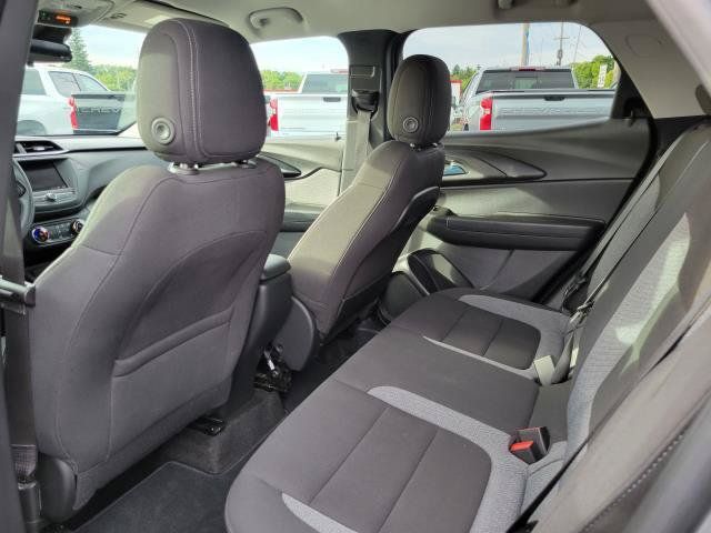 Used 2023 Chevrolet TrailBlazer LT FWD image 27
