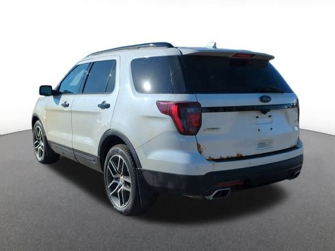 Used 2016 Ford Explorer Sport w/ Equipment Group 401A image 4