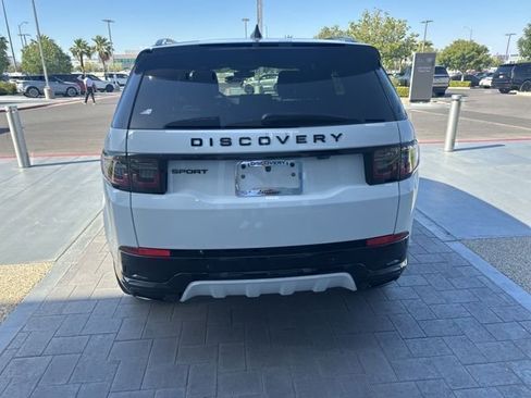 Used 2024 Land Rover Discovery Sport Dynamic SE AWD/4WD image 6