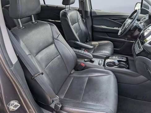 Used 2017 Honda Pilot Elite image 22