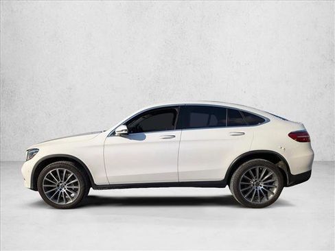 Used 2018 Mercedes-Benz GLC 300 4MATIC Coupe image 6