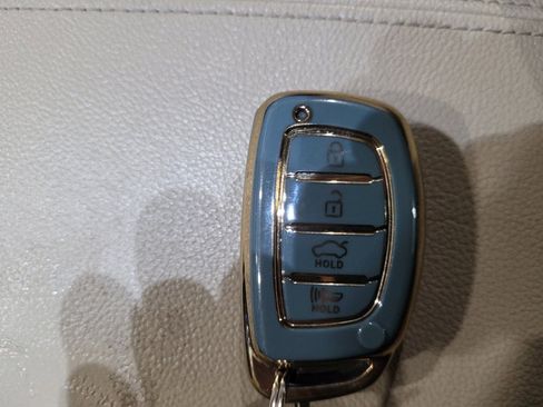 Used 2016 Hyundai Sonata Limited w/ Option Group 05 image 32