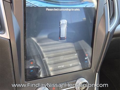 Used 2024 Ford Edge SEL image 29