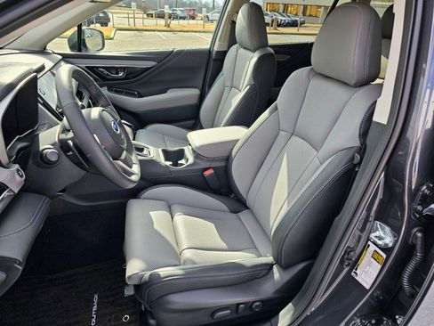 New 2025 Subaru Outback Limited image 7