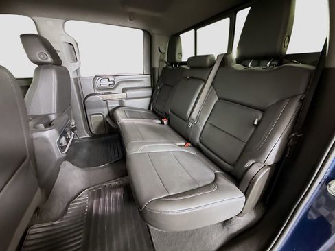 Used 2021 Chevrolet Silverado 2500 LTZ w/ LTZ Convenience Package image 22