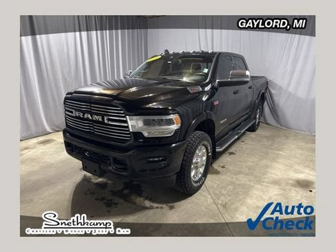 Used 2022 RAM 2500 Laramie AWD/4WD image 1