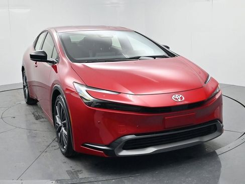 New 2026 Toyota Prius XLE image 2