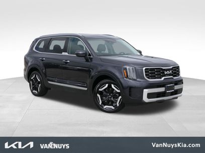 Used 2025 Kia Telluride S