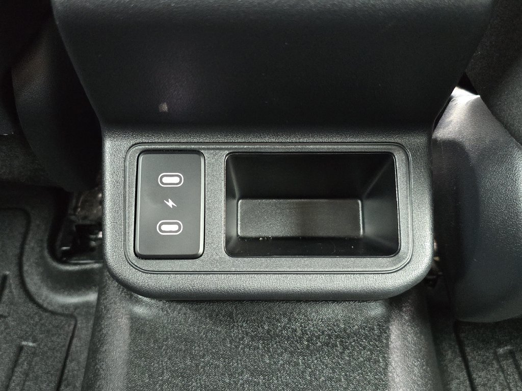 Certified 2025 Kia K4 FWD image 14