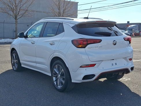 Used 2020 Buick Encore GX Select w/ Experience Buick Package image 4