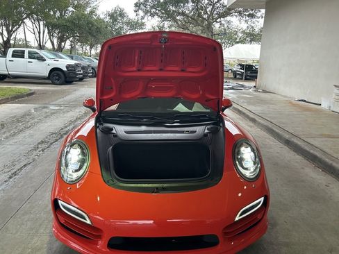 Used 2016 Porsche 911 Turbo image 10