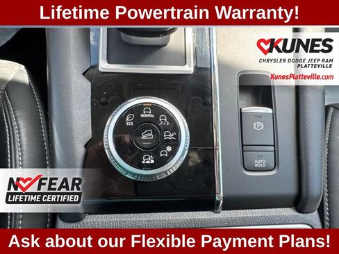 Used 2022 Mitsubishi Outlander SE AWD/4WD image 35
