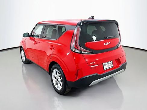 Used 2024 Kia Soul LX w/ Option Group 015 image 5