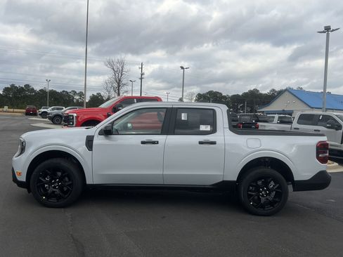 New 2026 Ford Maverick XLT w/ Black Appearance Package image 21