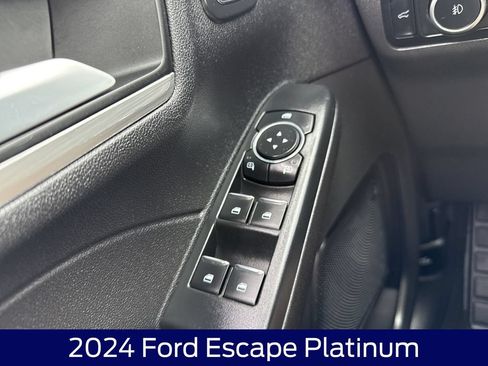 Used 2024 Ford Escape Platinum AWD/4WD image 27