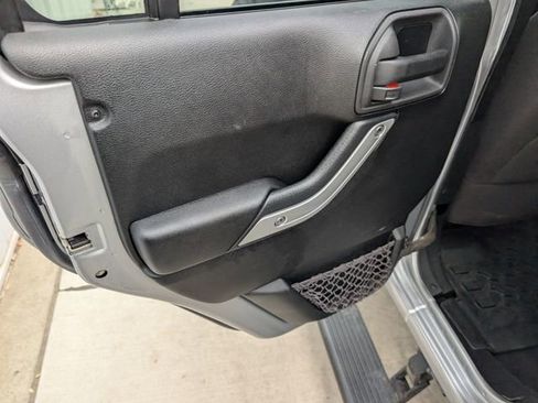 Used 2013 Jeep Wrangler Unlimited Sahara w/ Trailer Tow Group image 20