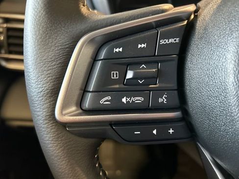 Used 2025 Subaru Outback Limited XT AWD/4WD image 13