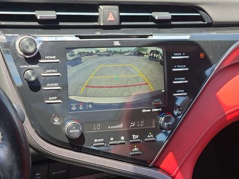 Used 2019 Toyota Camry XSE w/ Navigation Package FWD image 22