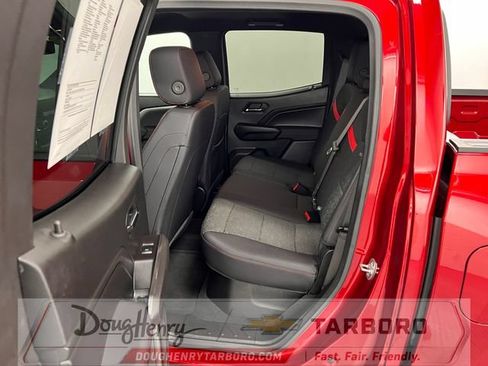Used 2024 Chevrolet Colorado Z71 w/ Z71 Convenience Package 2 AWD/4WD image 33