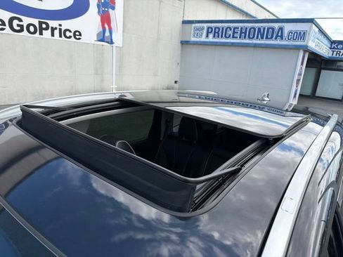 Used 2023 Acura MDX SH-AWD w/ Advance Package image 8