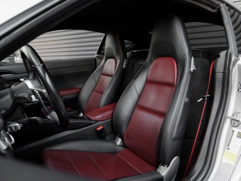 Certified 2018 Porsche 718 Cayman S image 5