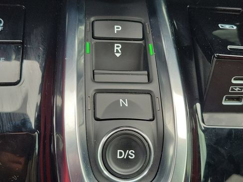Certified 2025 Acura MDX Type S AWD/4WD image 32