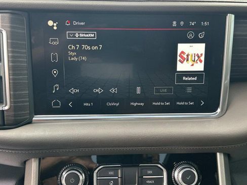 Used 2022 GMC Yukon Denali w/ Denali Premium Package image 29