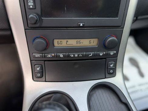 Used 2005 Chevrolet Corvette Coupe w/ Preferred Equipment Group RWD image 29