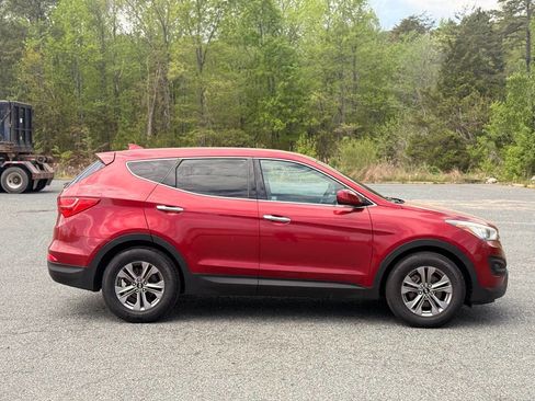 Used 2015 Hyundai Santa Fe Sport FWD image 8