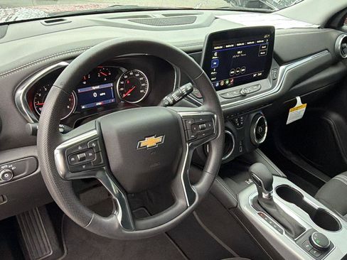 New 2026 Chevrolet Blazer LT w/ Convenience Package FWD image 20