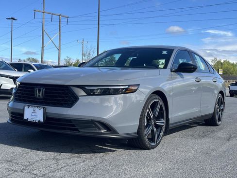 Certified 2023 Honda Accord Sport image 10