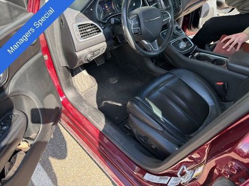 Used 2015 Chrysler 200 C image 6