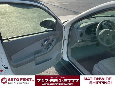 Used 2005 Chevrolet Malibu FWD image 4