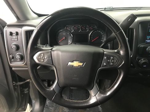 Used 2018 Chevrolet Silverado 1500 LT w/ All Star Edition image 13