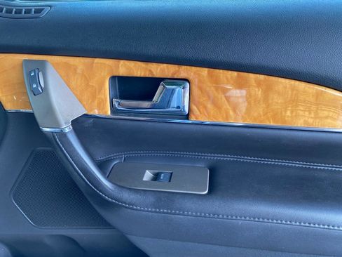 Used 2015 Lincoln MKX FWD w/ Equipment Group 101A image 45